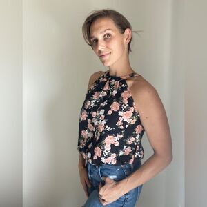Floral Sleeveless Blouse Pink Flowers Black Medium Keyhole Back Tie